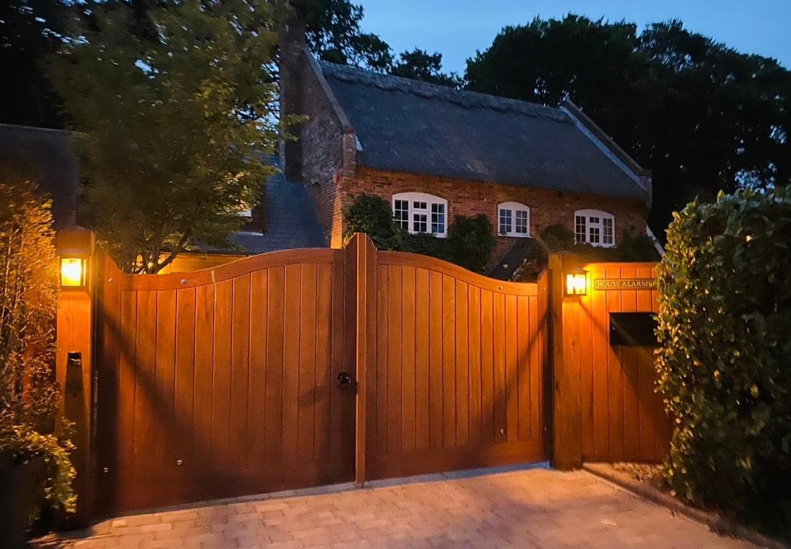 Дом отдыха Little Woodside A Beautiful New Forest Self Contained Private Luxury Annexe *