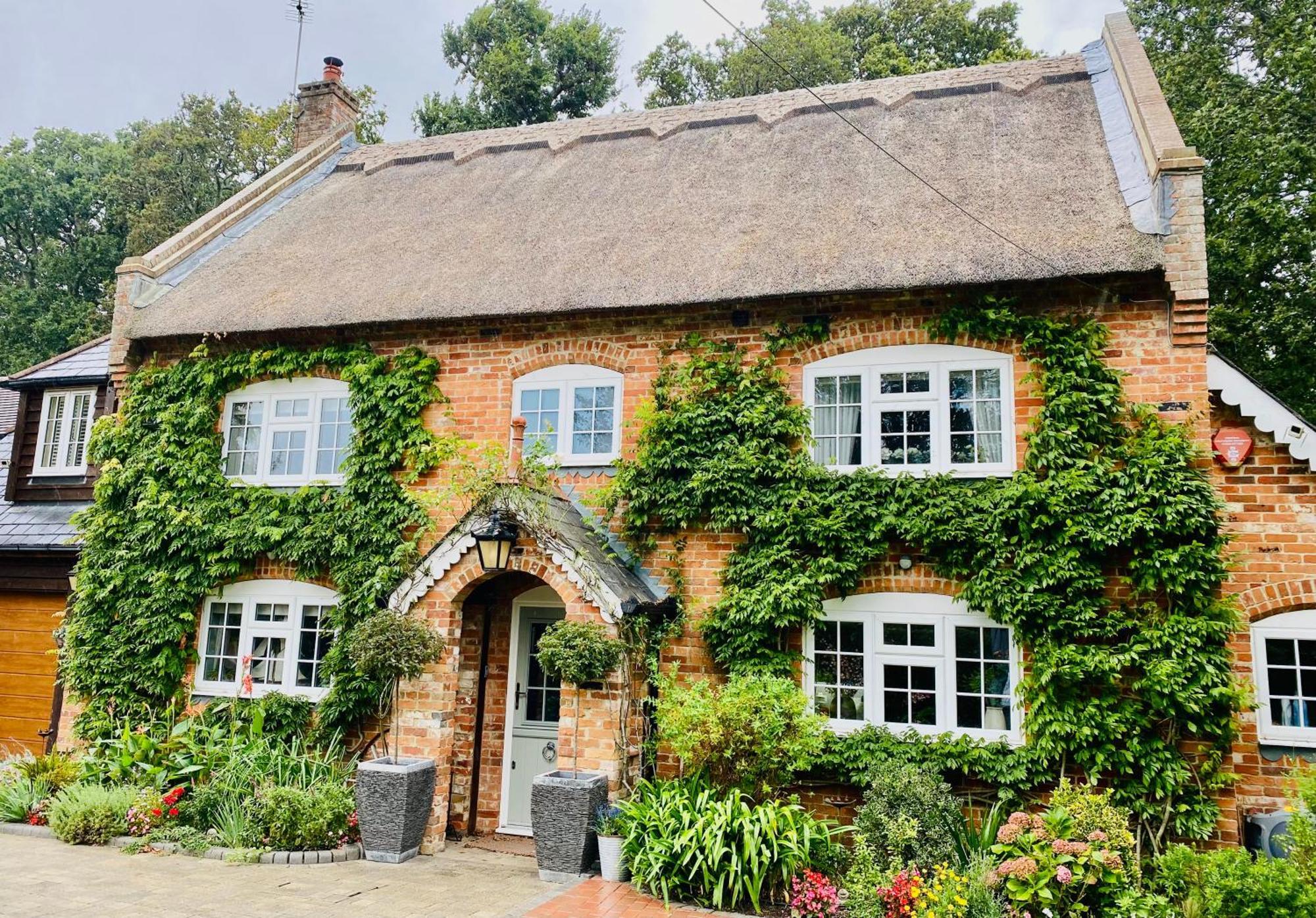 Дом отдыха Little Woodside A Beautiful New Forest Self Contained Private Luxury Annexe Нью Милтон