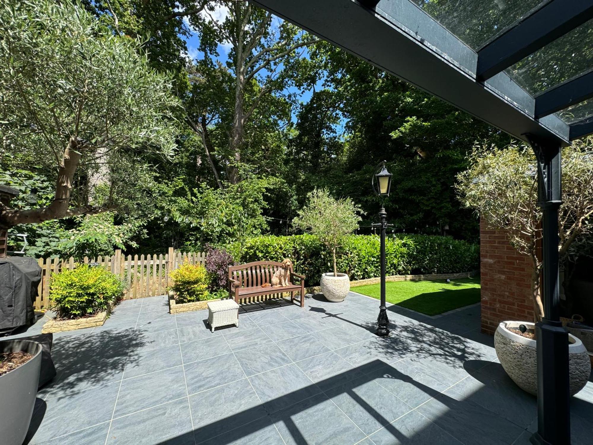 Дом отдыха Little Woodside A Beautiful New Forest Self Contained Private Luxury Annexe Нью Милтон